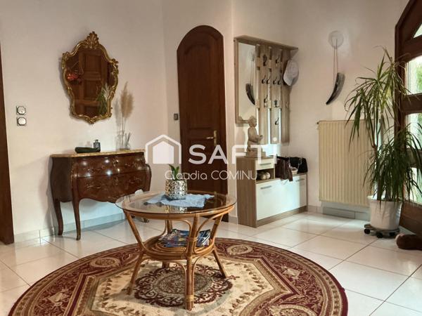Maison 183 m², 6 chambres, jardin, garage, parking