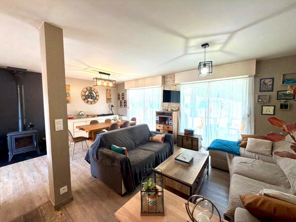 Maison à vendre 5 pièces  (56)