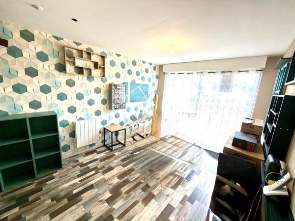 Maison à vendre 5 pièces  (56)