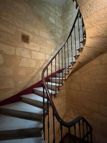 Immeuble 136 m² à Bordeaux 33000