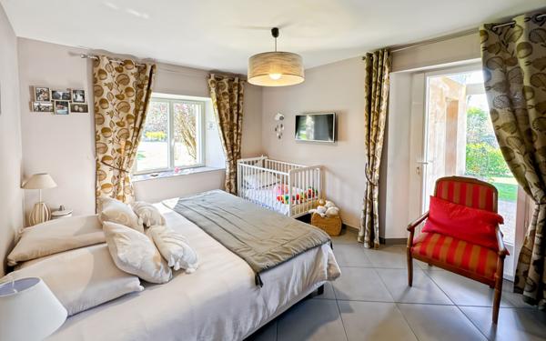 Maison à vendre    5 pièces • 160 m2 Marsaneix