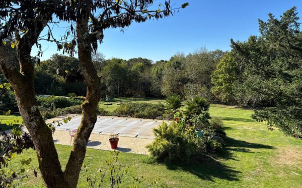 Maison à vendre    5 pièces • 160 m2 Marsaneix