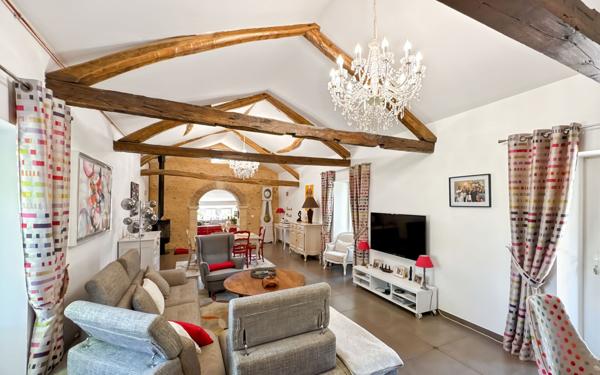 Maison à vendre    5 pièces • 160 m2 Marsaneix