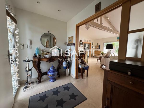 Grande maison de plain-pied, 3/4 chambres, piscine, cave