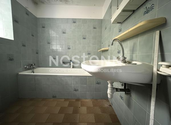 Maison à vendre, Elven, 112 m², 5 chambres sur un terrain de 1600 m²