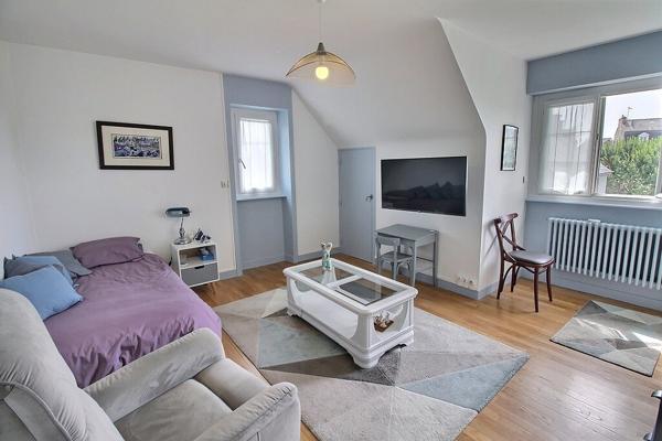 Maison Dinan 7 pièce(s) 156 m2