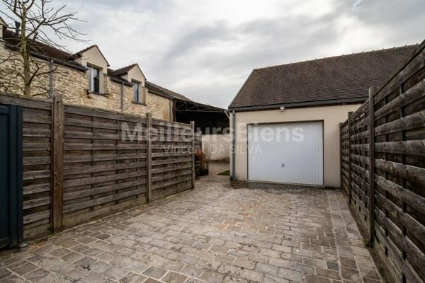 APPARTEMENT ATYPIQUE EN DUPLEX