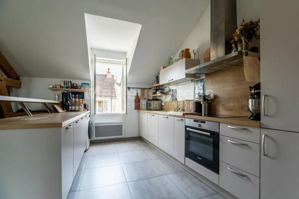 APPARTEMENT ATYPIQUE EN DUPLEX