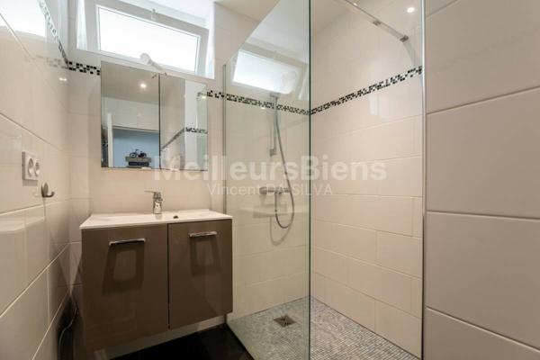 APPARTEMENT ATYPIQUE EN DUPLEX