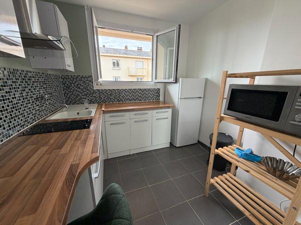 A louer - Appartement T3 meublé avec balcon et place parking - Angers secteur Eblé/Gare