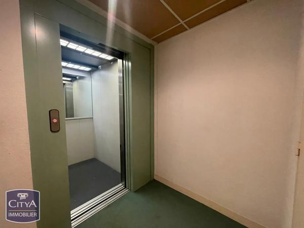 Appartement à vendre 2 pièces 54.2m² Poitiers (86000)