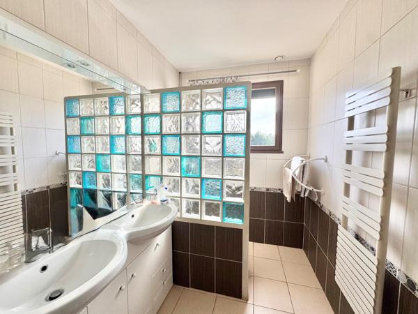 Maison à LANDEAN, 35133 - 5 pièces 115m²