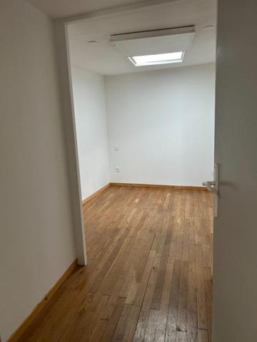 TOURVES MAISON DE VILLAGE T3 avec cave