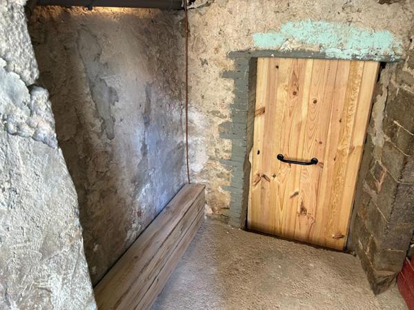 TOURVES MAISON DE VILLAGE T3 avec cave