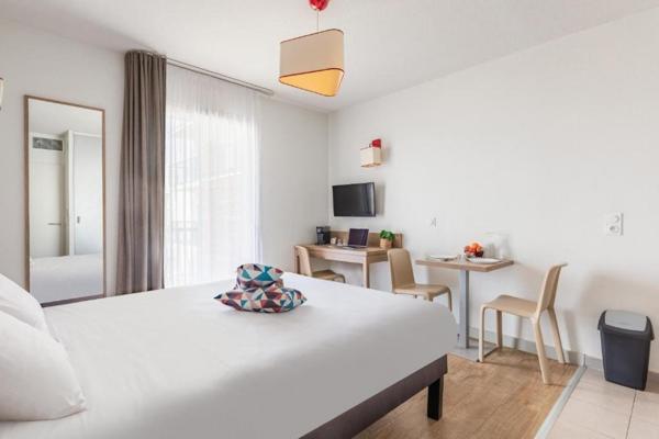 INVESTISSEMENT LOCATIF – Perpignan – Résidence de tourisme Appart'City Confort Perpignan Centre Gare - 7.24% de rentabilité