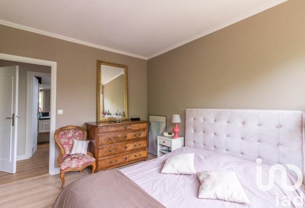 Appartement 3 pièces de 80 m² à Carrières-sur-Seine (78420)