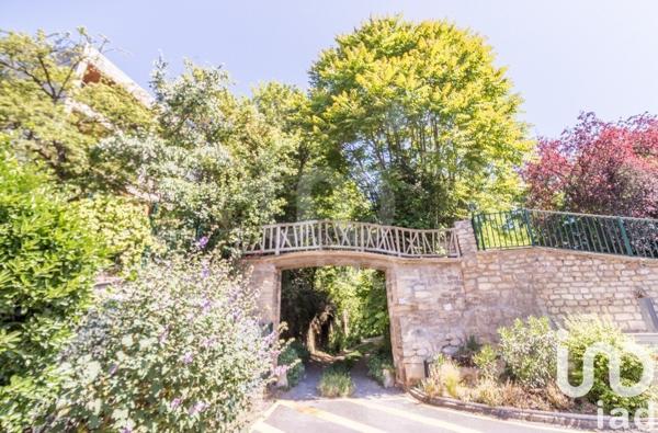 Appartement 3 pièces de 80 m² à Carrières-sur-Seine (78420)