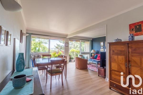 Appartement 3 pièces de 80 m² à Carrières-sur-Seine (78420)