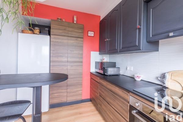 Appartement 3 pièces de 80 m² à Carrières-sur-Seine (78420)
