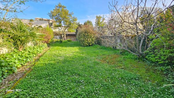 Maison - 9 pièces - 195 m²