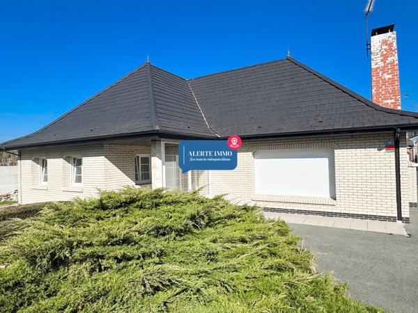 Maison individuelle plain pied de 130 m2, 3 chambres, jardin, cave, 2 places de parking