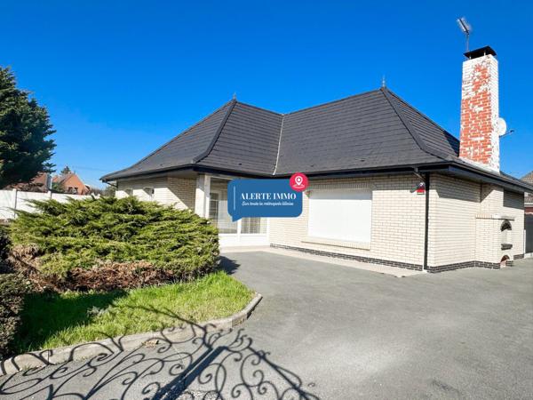 Maison individuelle plain pied de 130 m2, 3 chambres, jardin, cave, 2 places de parking