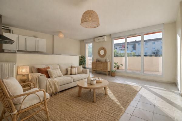 Chateau gombert (13013) Duplex T3 au calme avec terrasse et place de parking !