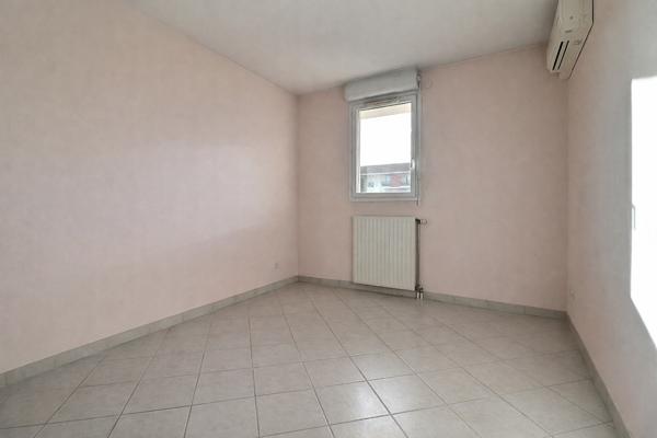 Chateau gombert (13013) Duplex T3 au calme avec terrasse et place de parking !