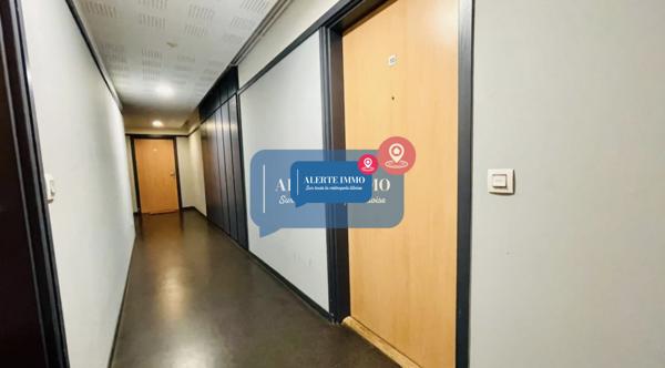 appartement F2 + 1 place de parking dans une résidence de 2013 ,basse consommation d'energie, aux normes RT2012 avec terrasse dans une résidence récente de 2013