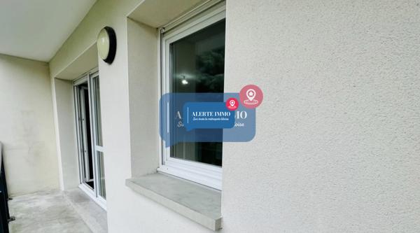 appartement F2 + 1 place de parking dans une résidence de 2013 ,basse consommation d'energie, aux normes RT2012 avec terrasse dans une résidence récente de 2013