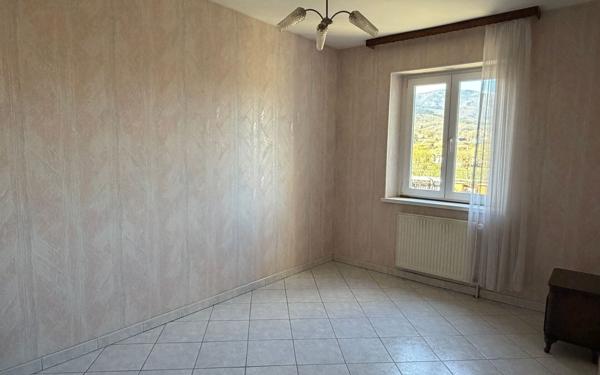 Maison à vendre    5 pièces • 124 m2 Cernay