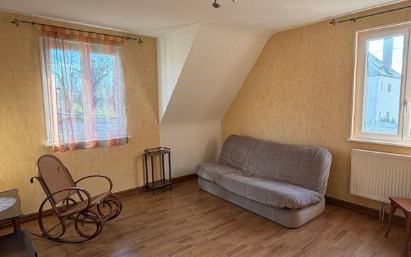 Maison à vendre    5 pièces • 124 m2 Cernay