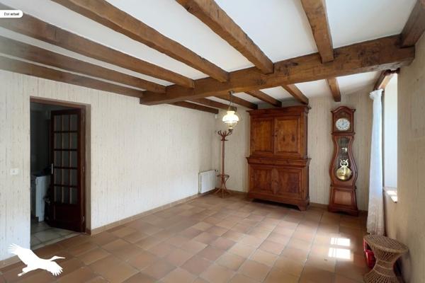 Maison à vendre |  Saint-Junien-les-Combes |  6 pièces | 160 m²