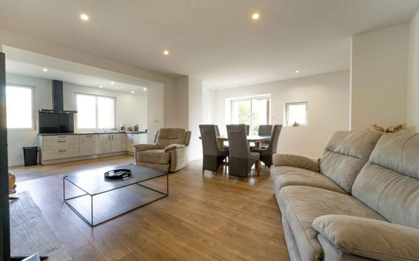 Maison à vendre    7 pièces •  Mimizan