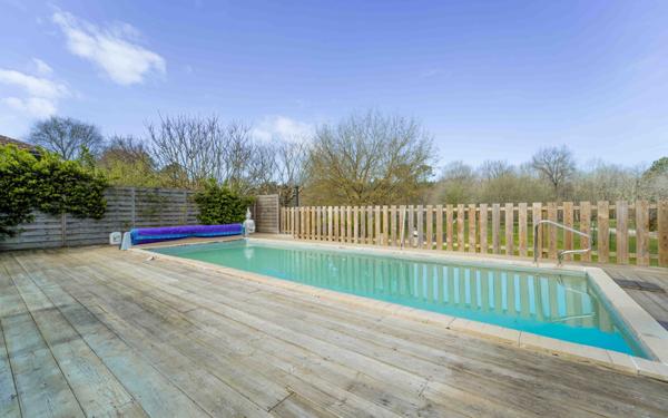 Maison à vendre    7 pièces •  Mimizan