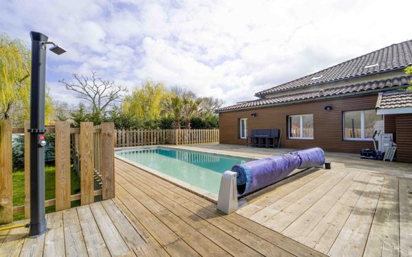 Maison à vendre    7 pièces •  Mimizan