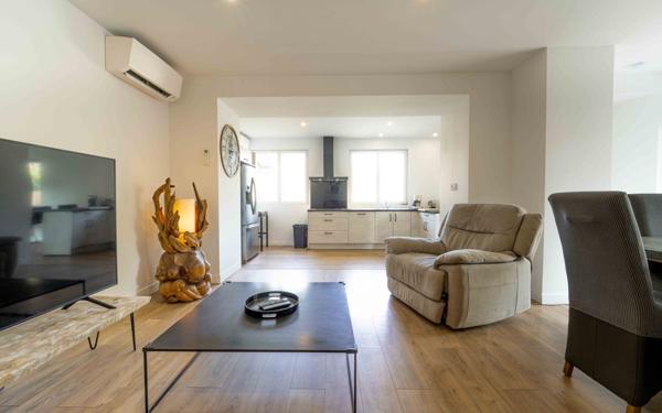 Maison à vendre    7 pièces •  Mimizan