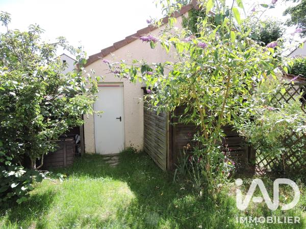 Maison à vendre 6 pièces 114,68 m² Montigny-le-Bretonneux