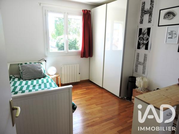 Maison à vendre 6 pièces 114,68 m² Montigny-le-Bretonneux