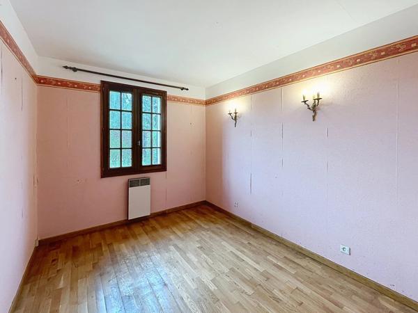 Vente                                                      Maison
                        
                     4 pièces                      85 m2                     à Pargny-Filain