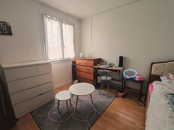 Vente                                                      Appartement
                        
                     4 pièces                      66 m2                     à Villers-Cotterêts