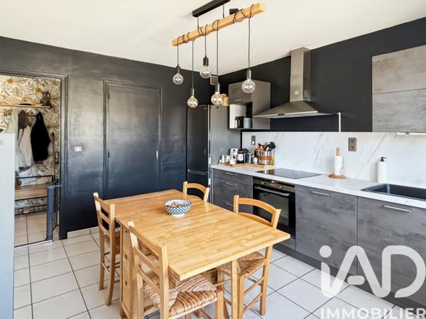 Appartement à vendre 4 pièces 92 m² Rumilly