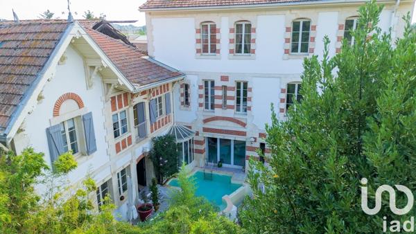 Maison à vendre 7 pièces 272 m² Béziers