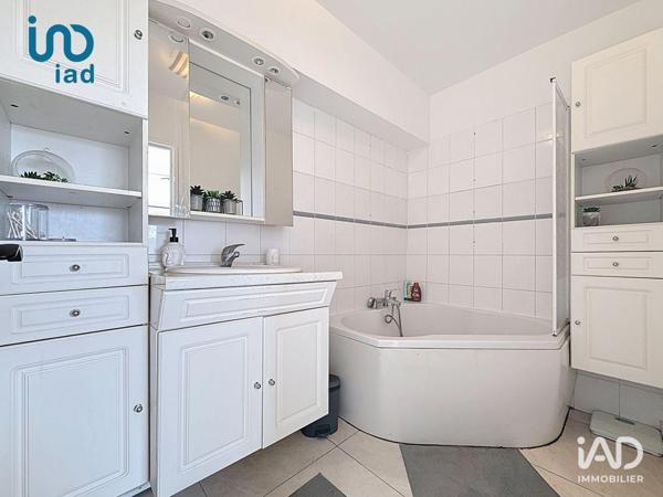 Appartement à vendre 2 pièces 48 m² Aubervilliers