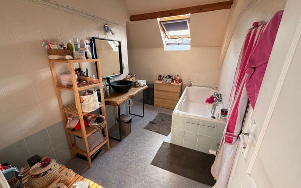 Maison à louer    5 pièces •  Cambrai