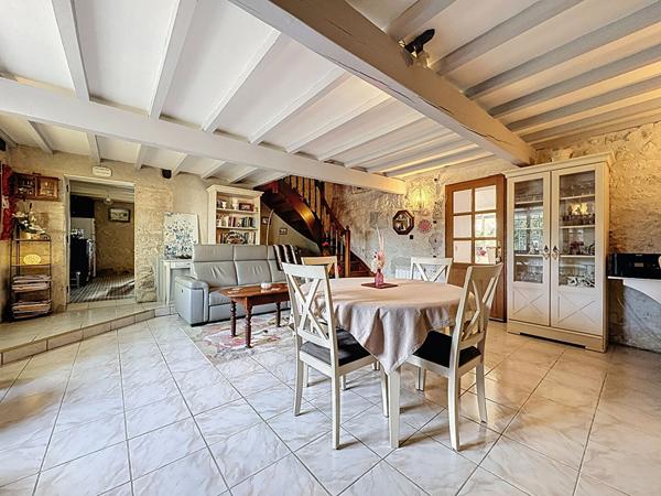 Maison à vendre à Laplume - corps de ferme avec gîte indépendant, piscine et terrain de 3 600 m²