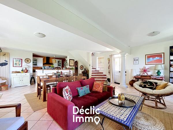 Vente maison Grasse, 155m² 5 pièces 699 000€ avec piscine