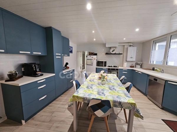 Maison de ville Surgeres Hyper centre