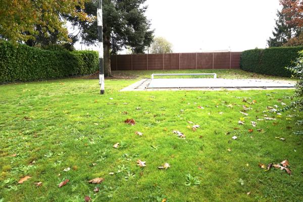 TERRAIN 500 m2 Proche étang et centre bourg