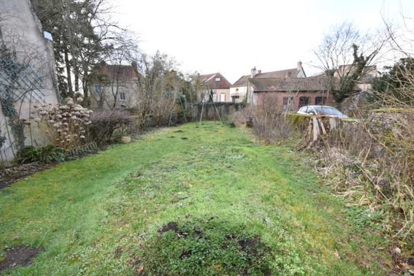 Maison à vendre 7 pièces GENELARD (71)